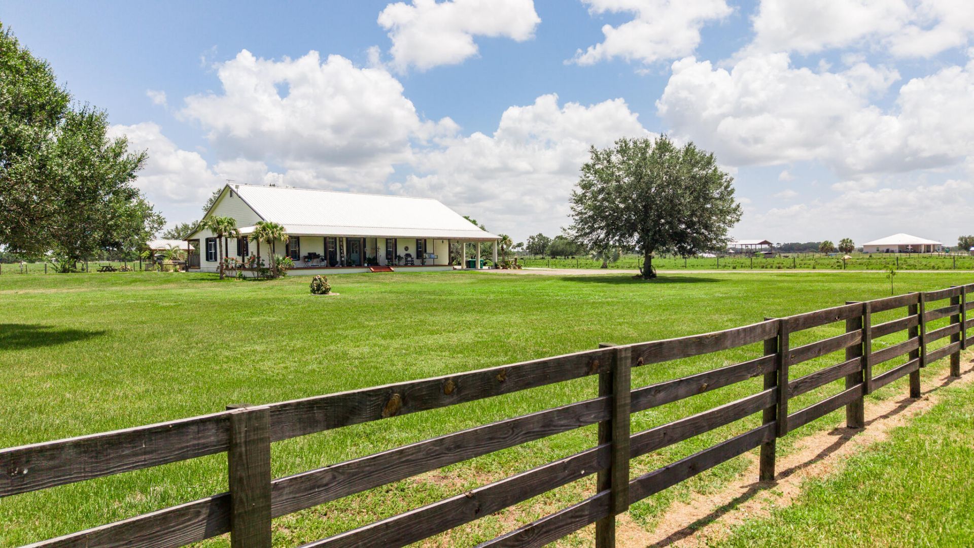 8661 E Center Street, Okeechobee, FL 34974 Photo