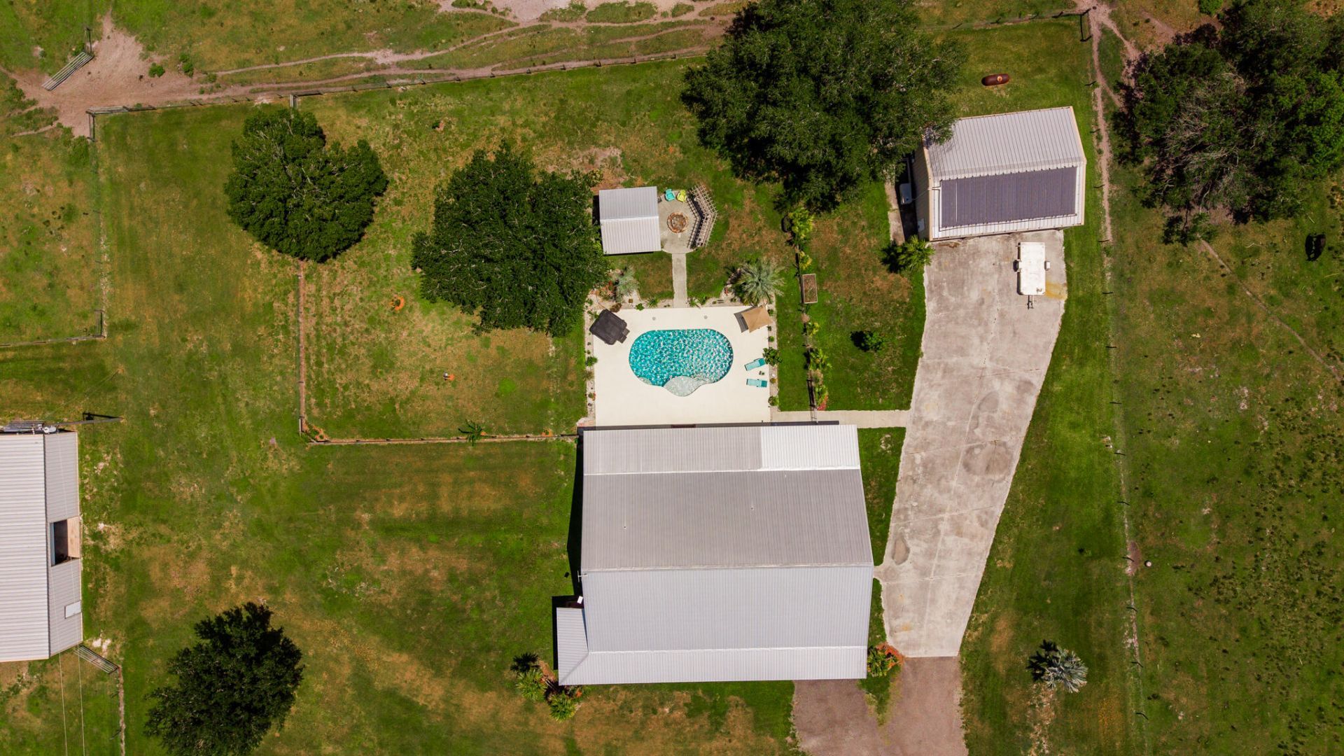 8661 E Center Street, Okeechobee, FL 34974 Photo