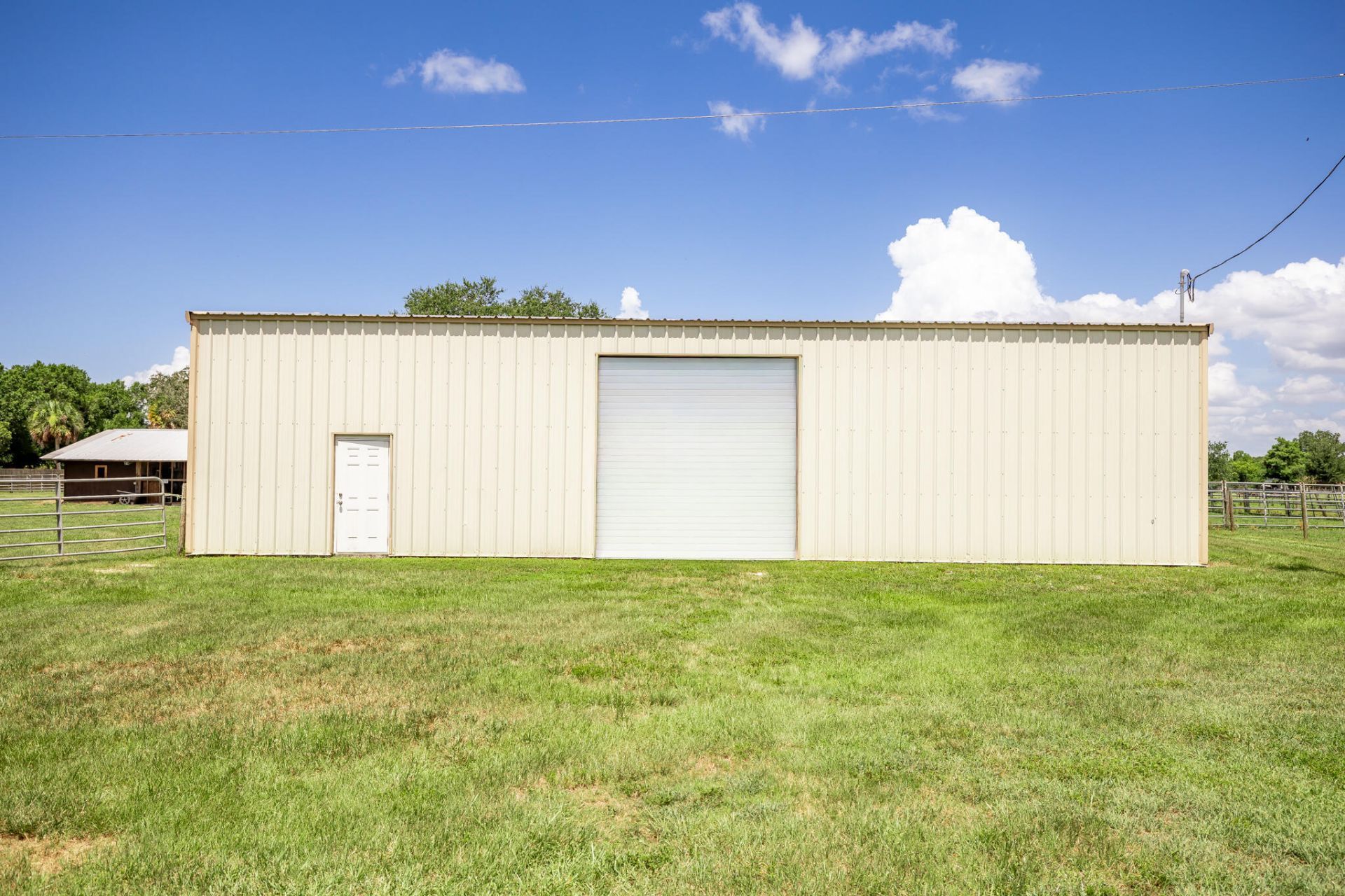 8661 E Center Street, Okeechobee, FL 34974 Photo