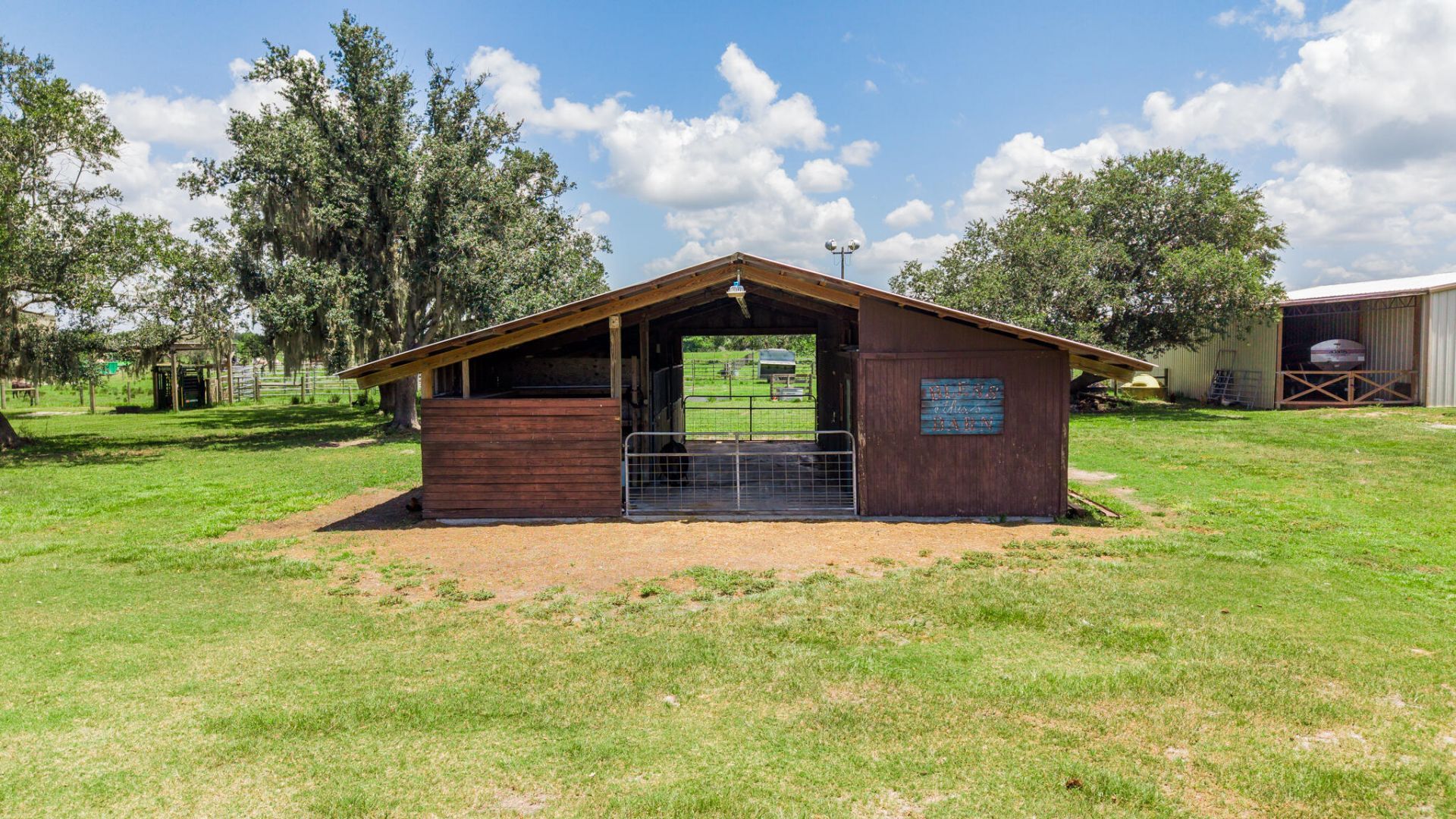 8661 E Center Street, Okeechobee, FL 34974 Photo