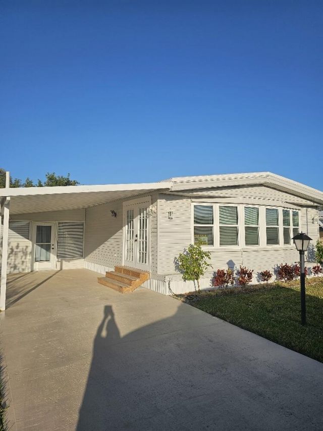 179 NE Emerald Drive, Jensen Beach, FL 34957 Photo