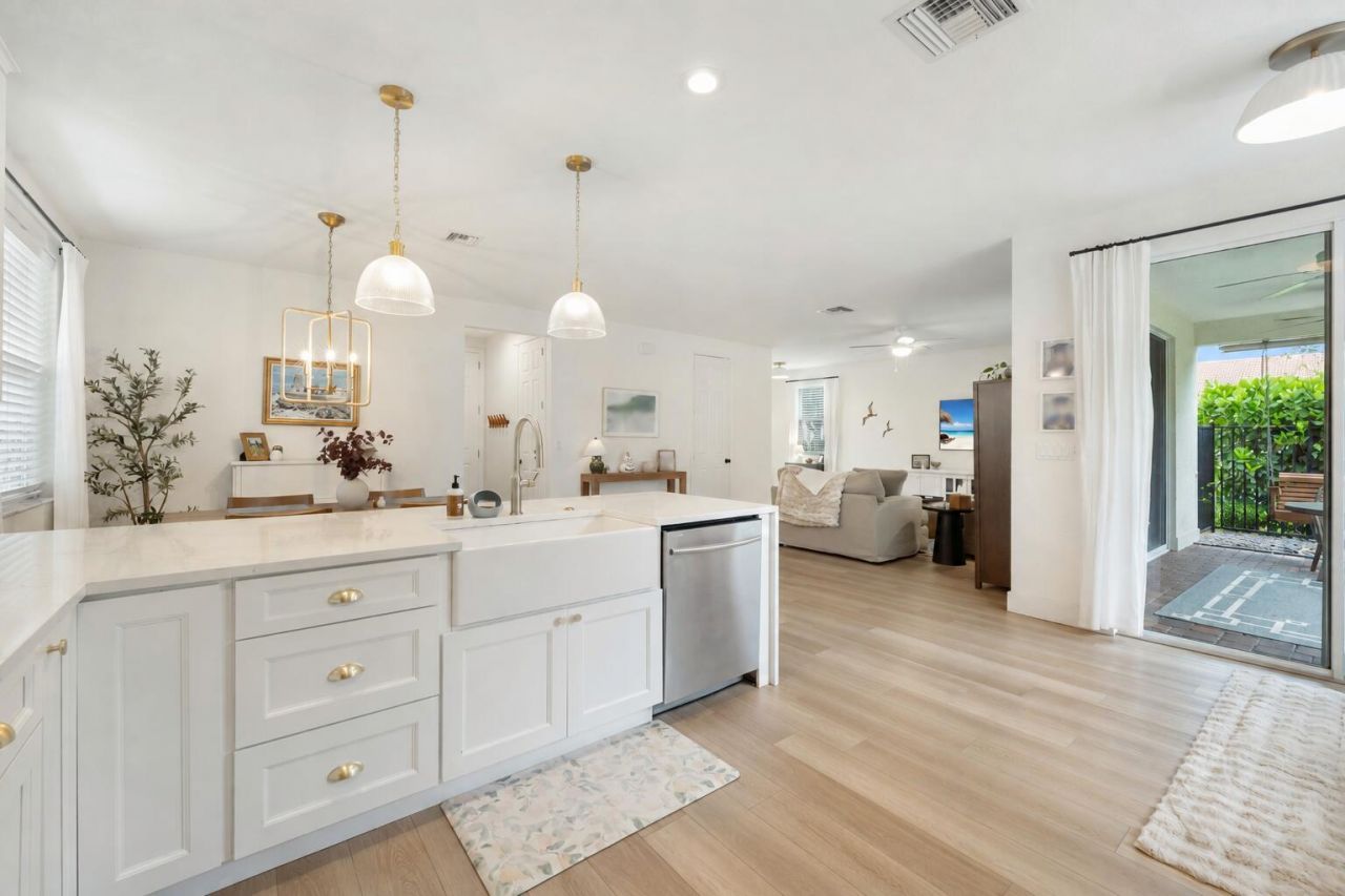 6088 SE Crooked Oak Avenue, Hobe Sound, FL 33455 Photo