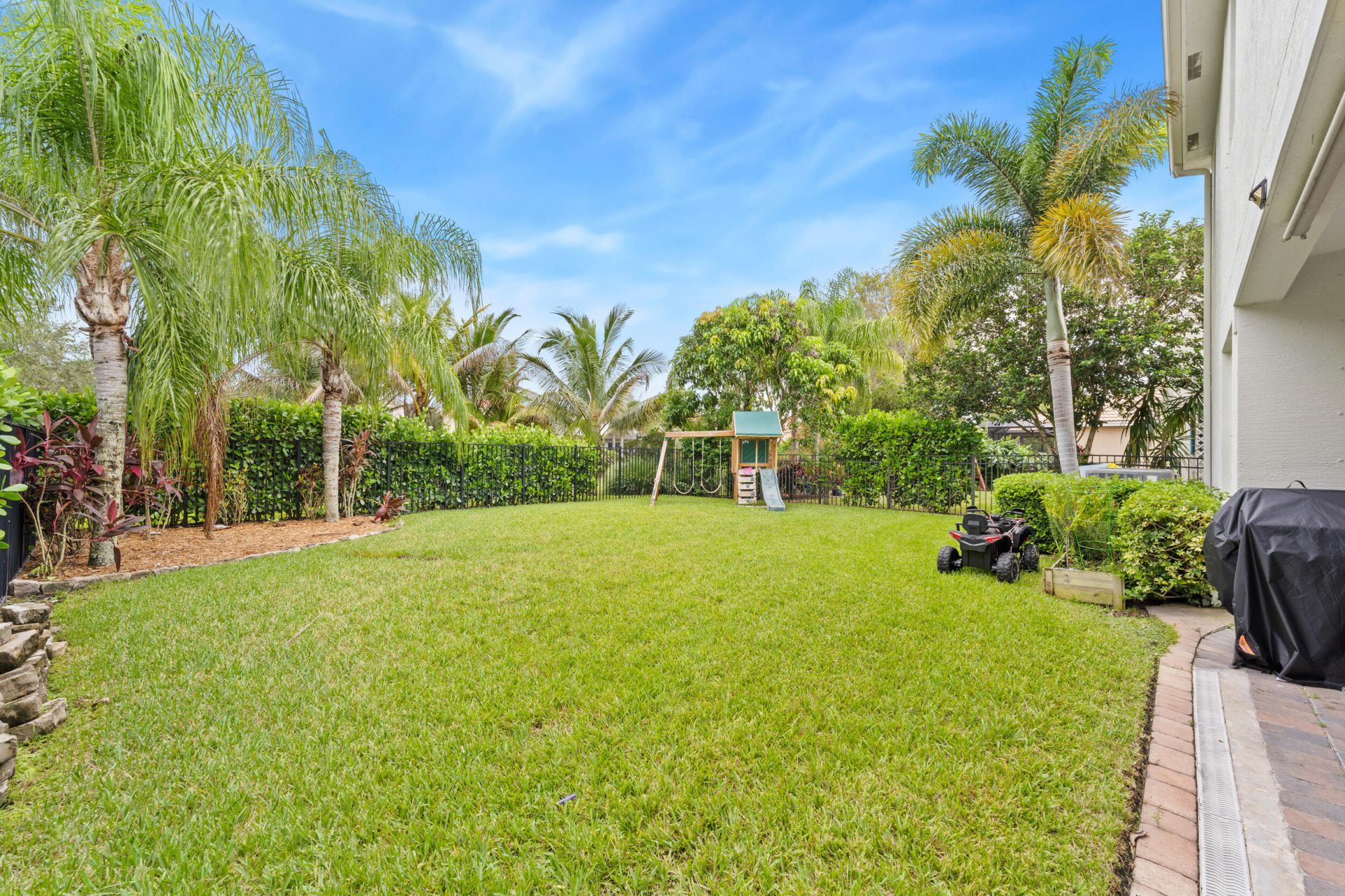 6088 SE Crooked Oak Avenue, Hobe Sound, FL 33455 Photo