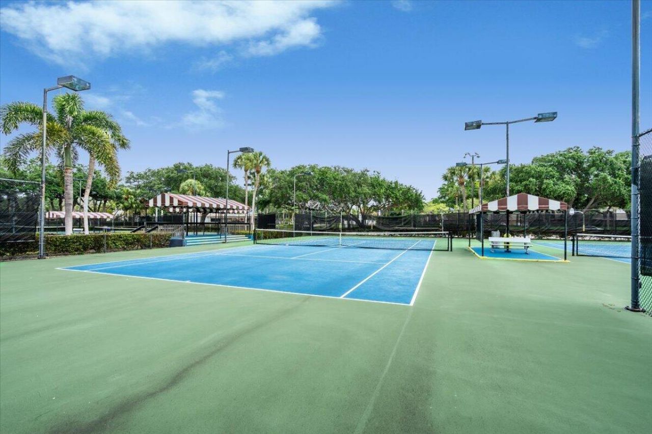 730 7th Way, Unit 730, West Palm Beach, FL 33407 Photo