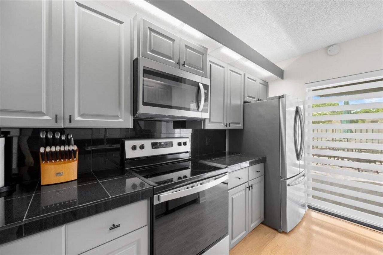 730 7th Way, Unit 730, West Palm Beach, FL 33407 Photo