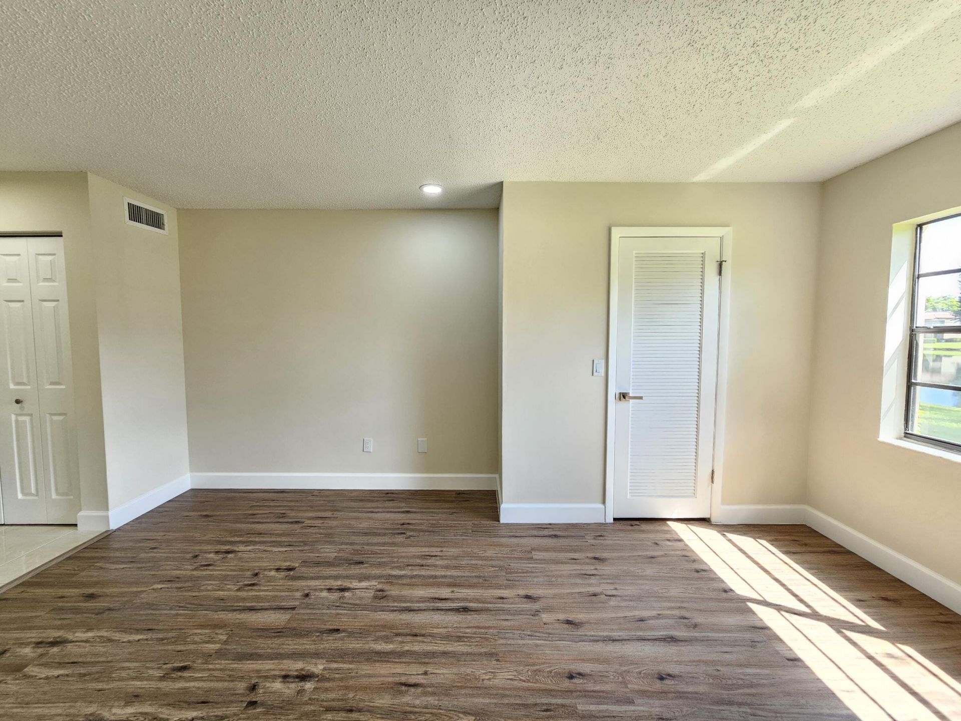 21815 Arriba Real, Unit 12e, Boca Raton, FL 33433 Photo