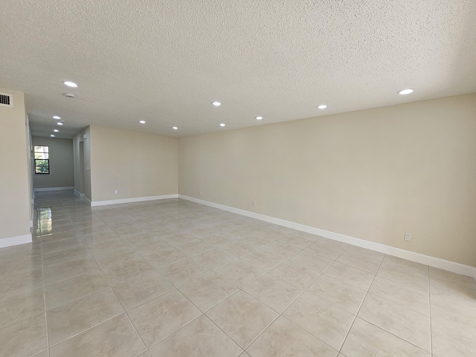 21815 Arriba Real, Unit 12e, Boca Raton, FL 33433 Photo