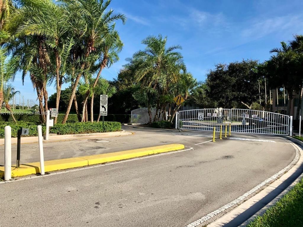 7785 NW 22nd Court, Unit 202, Pembroke Pines, FL 33024 Photo