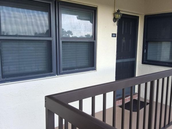 4693 E LUCERNE LAKES Boulevard E, Unit 202, Lake Worth, FL 33467