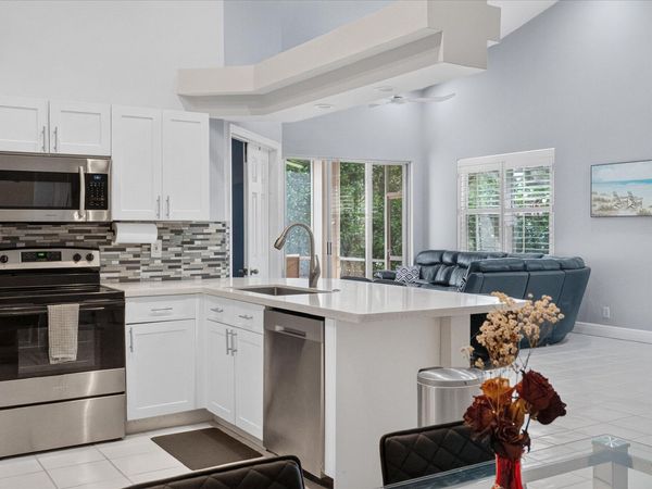 12584 Tiboli Chase Court, Unit 89L, Boca Raton, FL 33496