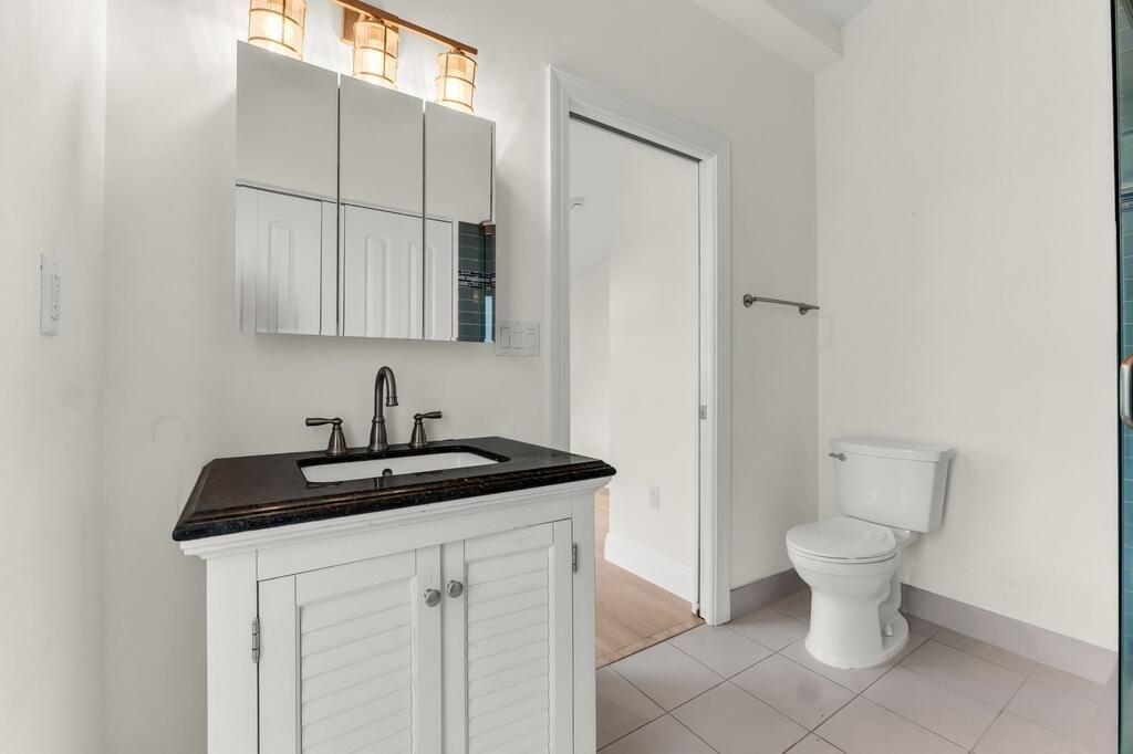 712 Ponce De Leon Drive, Fort Lauderdale, FL 33316 Photo