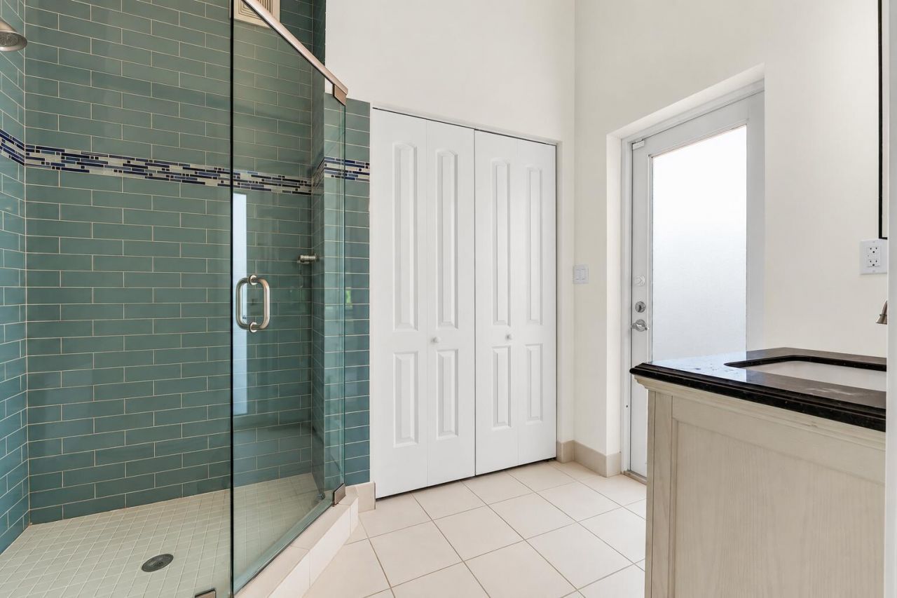 712 Ponce De Leon Drive, Fort Lauderdale, FL 33316 Photo