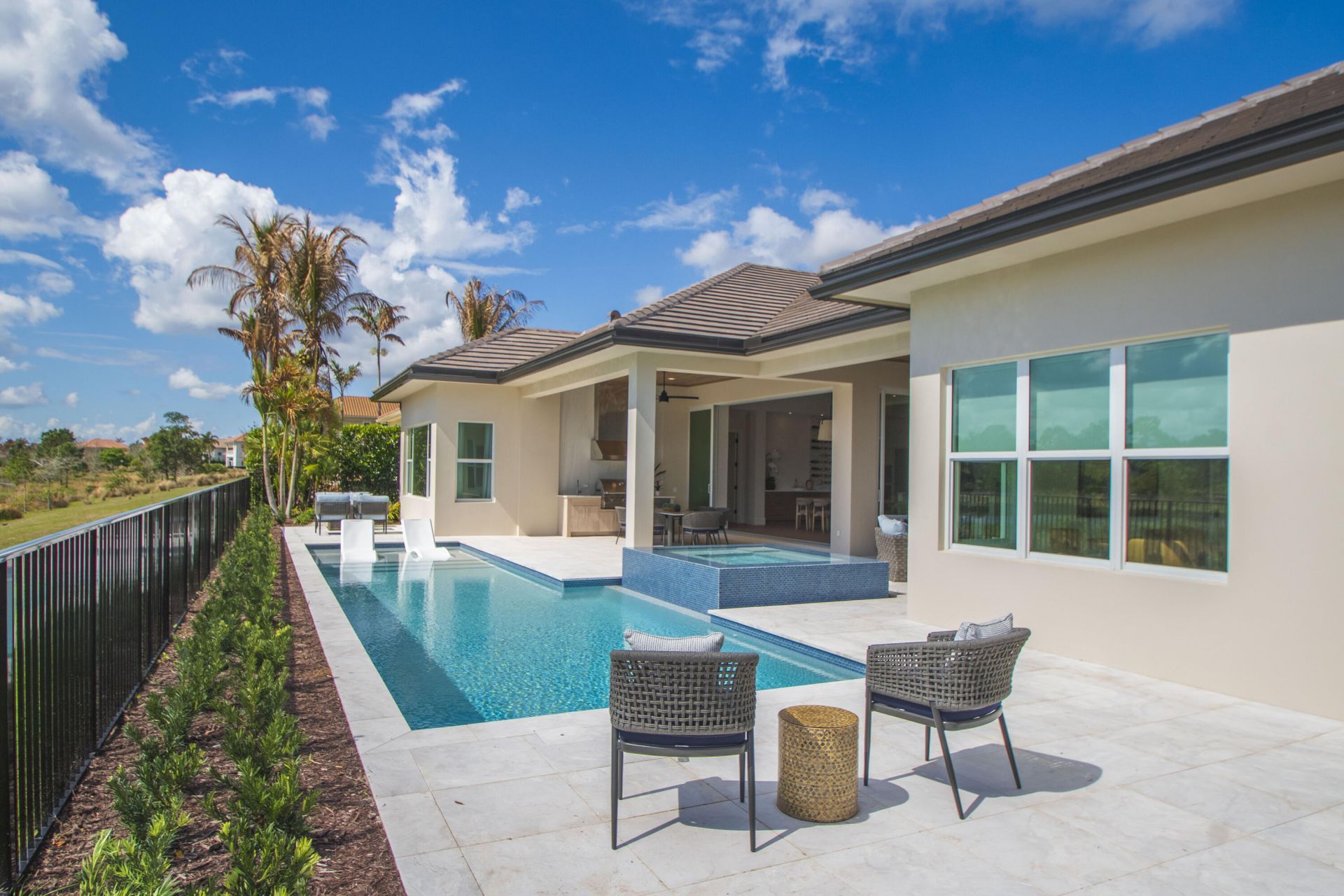 104 SE Rio Casarano, Port Saint Lucie, FL 34984 Photo