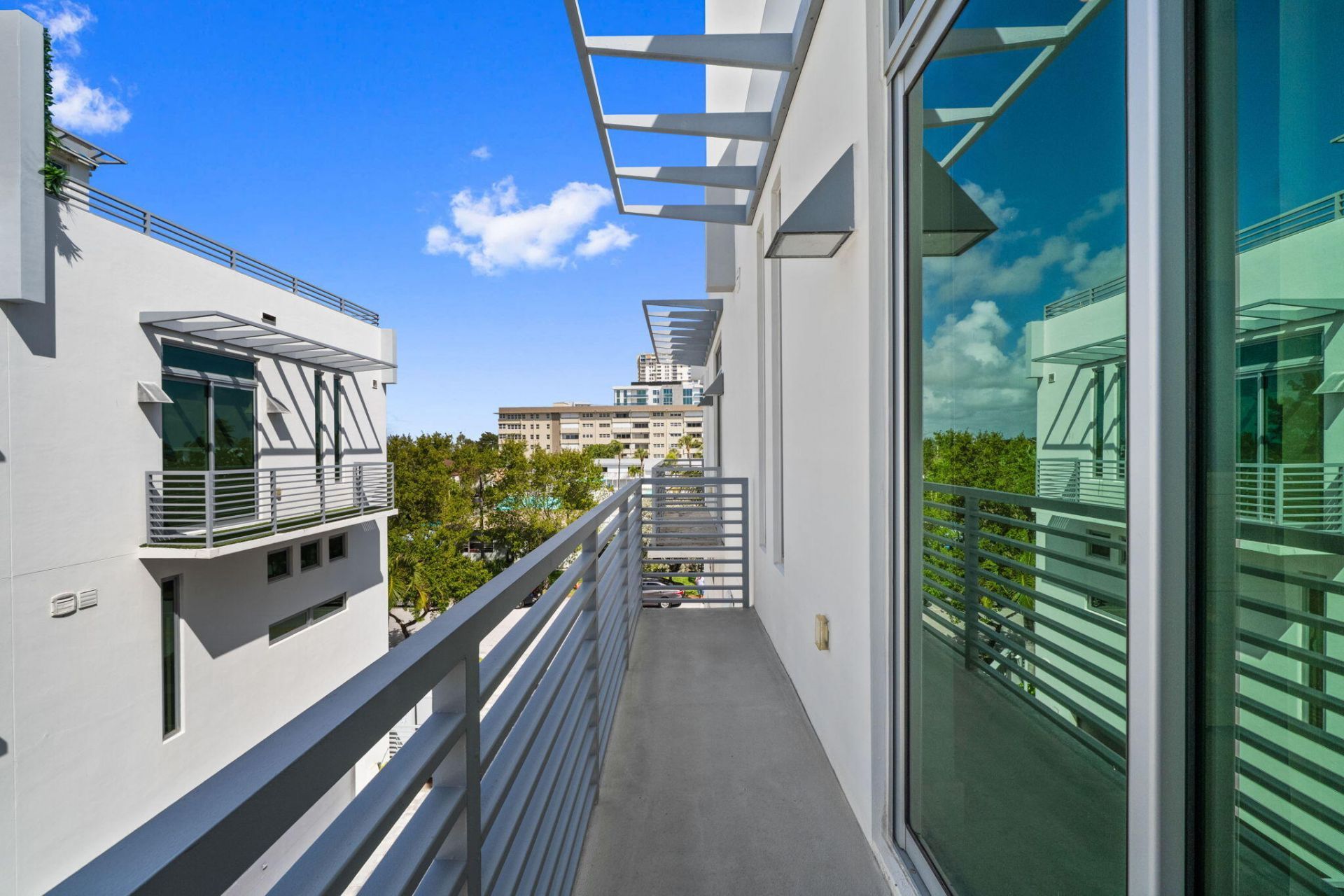 705 Briny Avenue, Pompano Beach, FL 33062 Photo