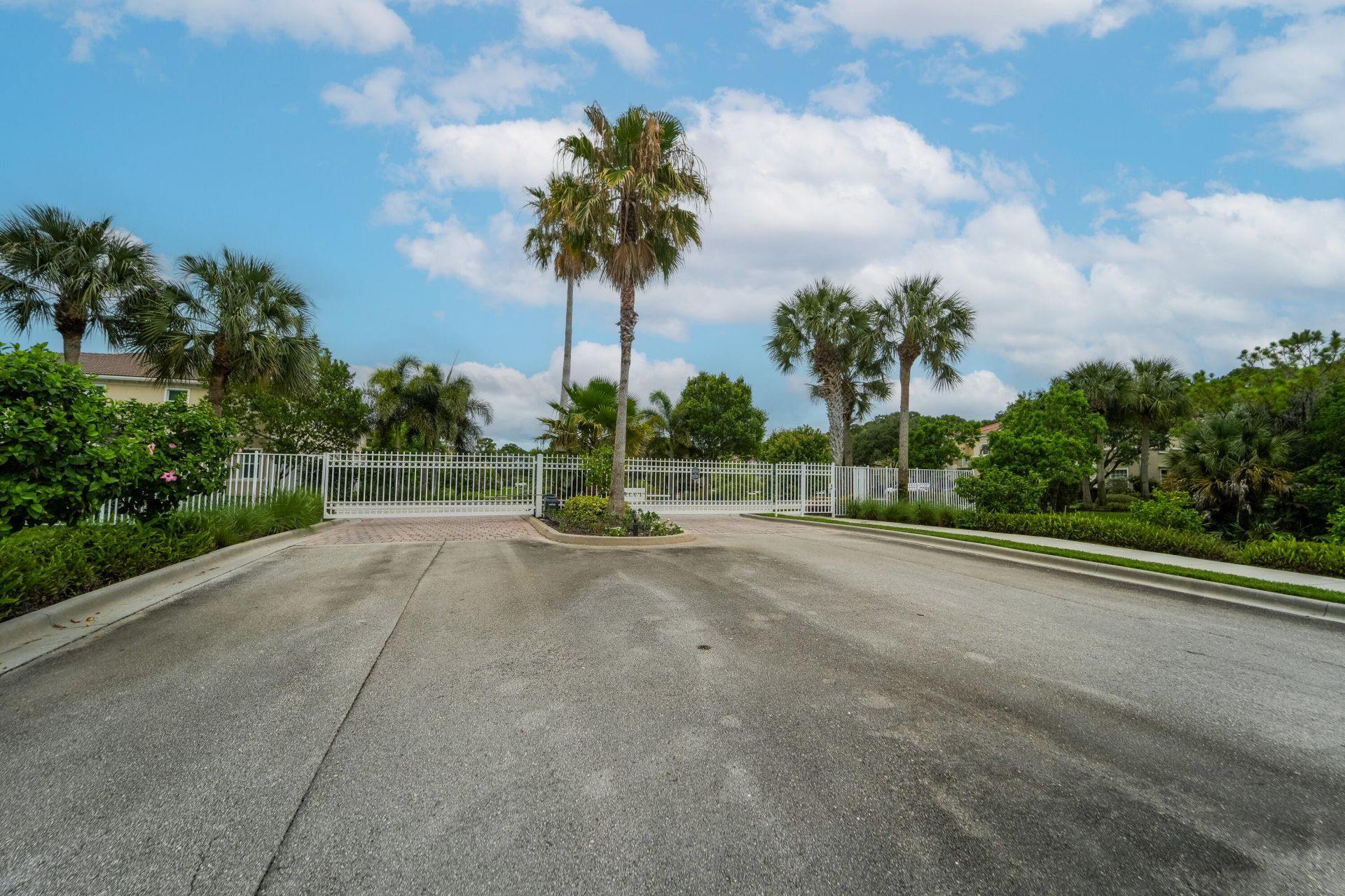 6128 SE Portofino Circle, Unit 104, Hobe Sound, FL 33455 Photo