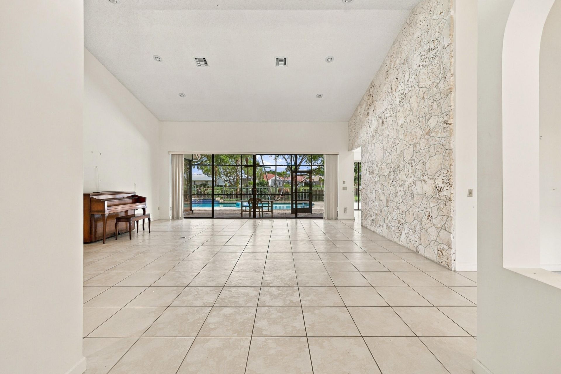 10695 Stonebridge Boulevard, Boca Raton, FL 33498 Photo