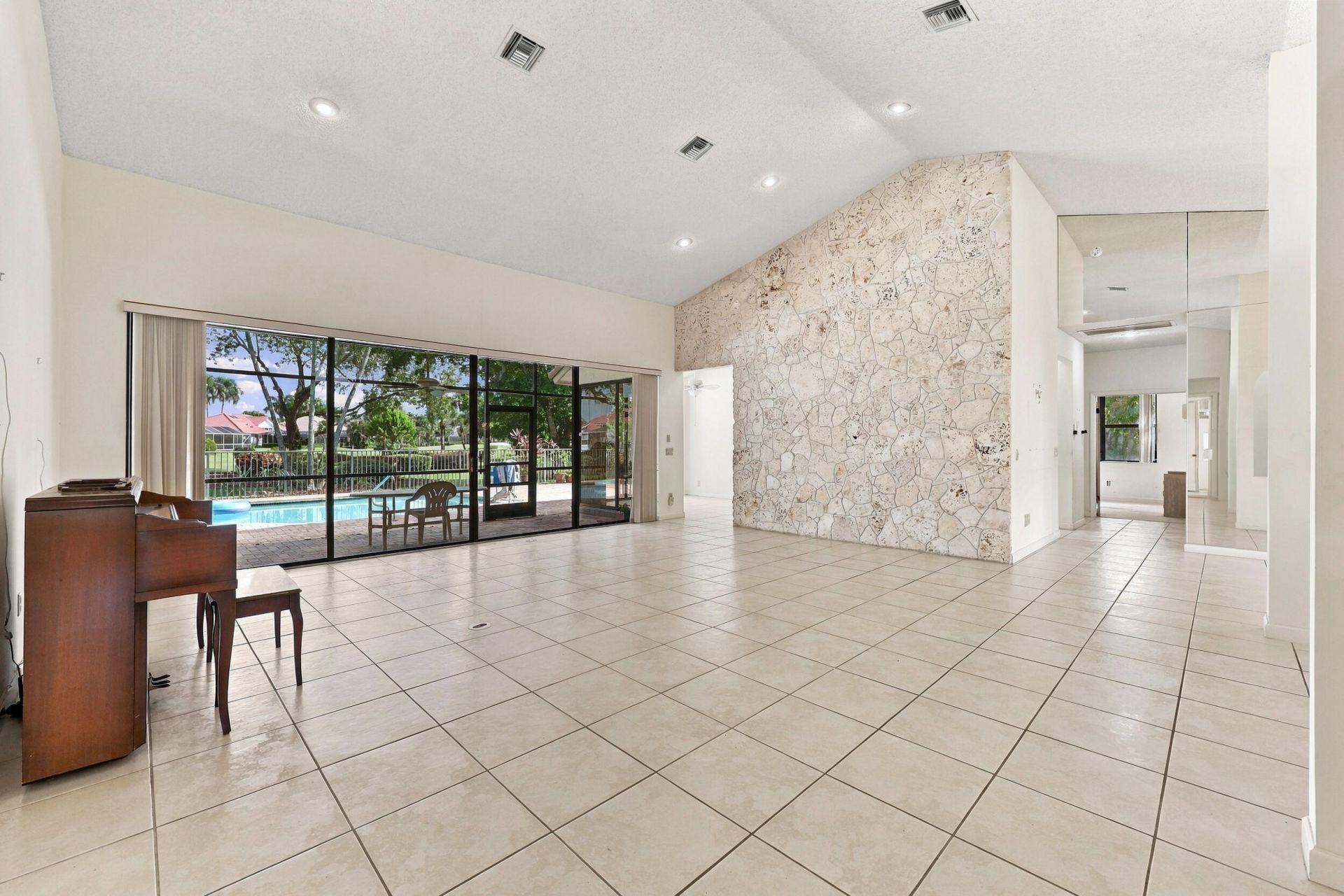 10695 Stonebridge Boulevard, Boca Raton, FL 33498 Photo