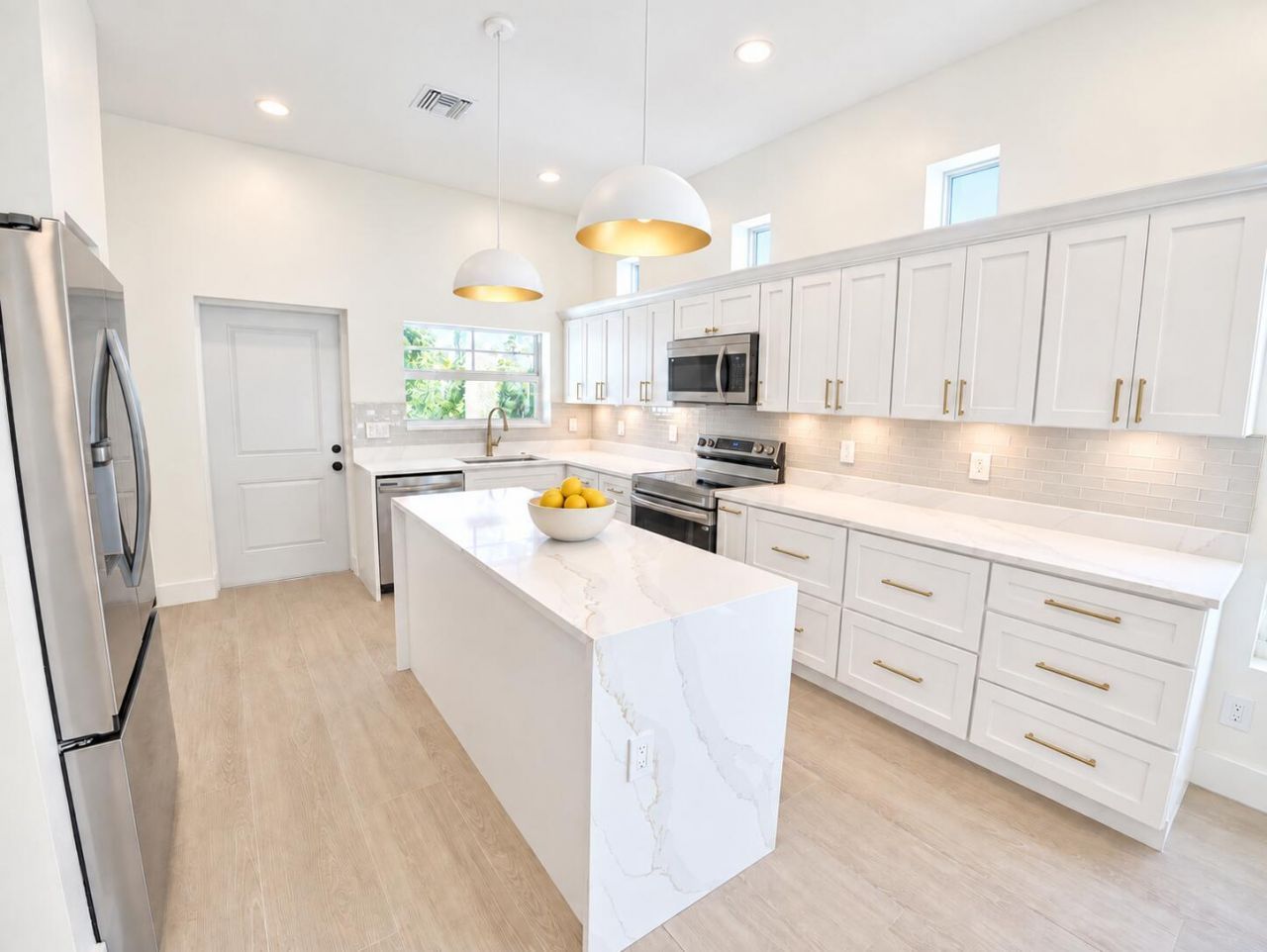 520 38th Street, West Palm Beach, FL 33407 Photo