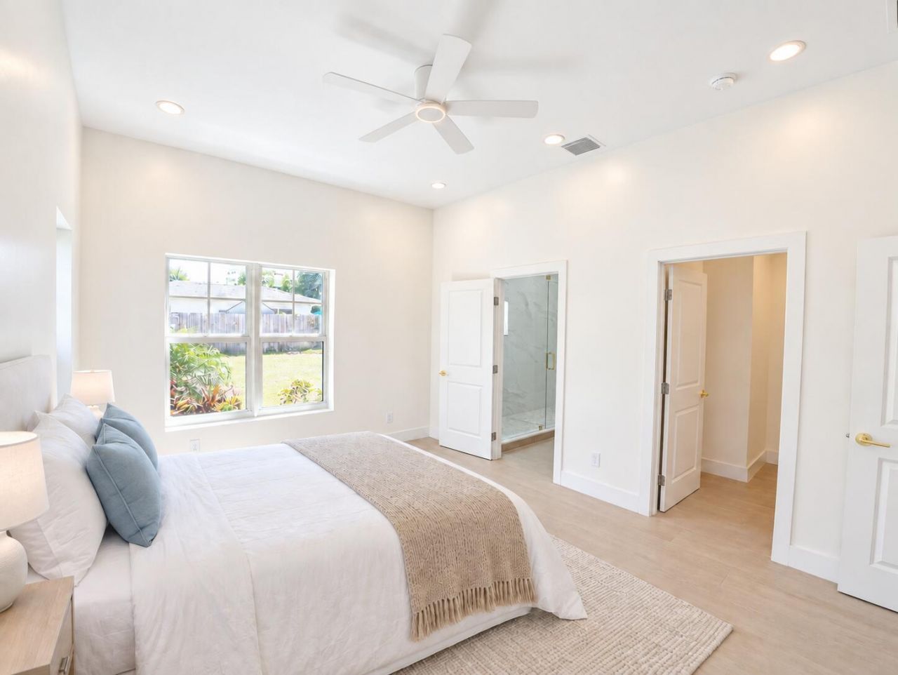 520 38th Street, West Palm Beach, FL 33407 Photo