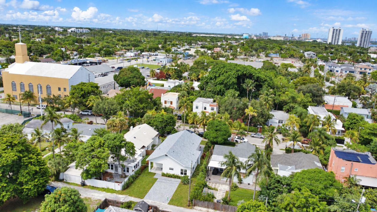 520 38th Street, West Palm Beach, FL 33407 Photo