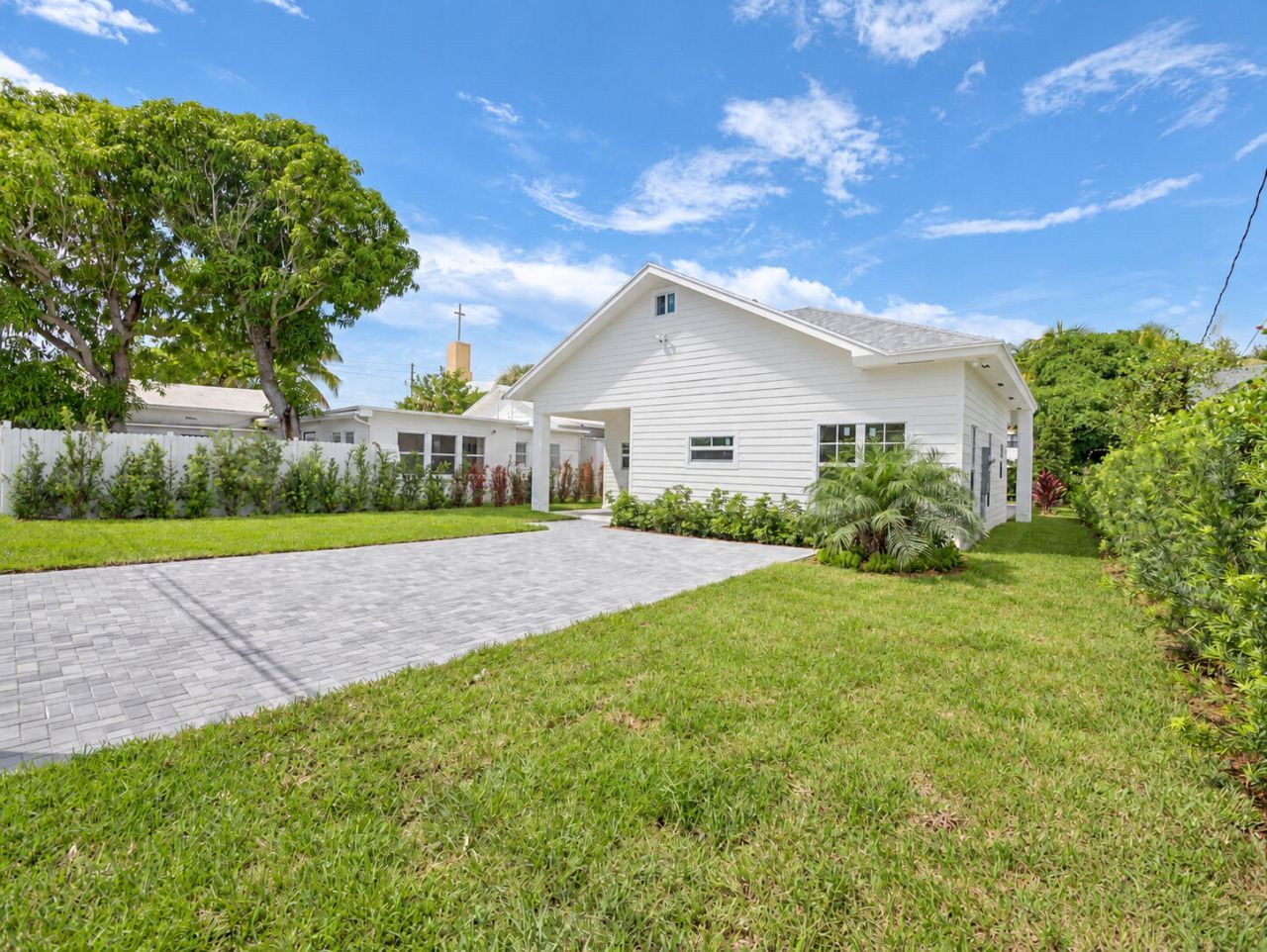 520 38th Street, West Palm Beach, FL 33407 Photo