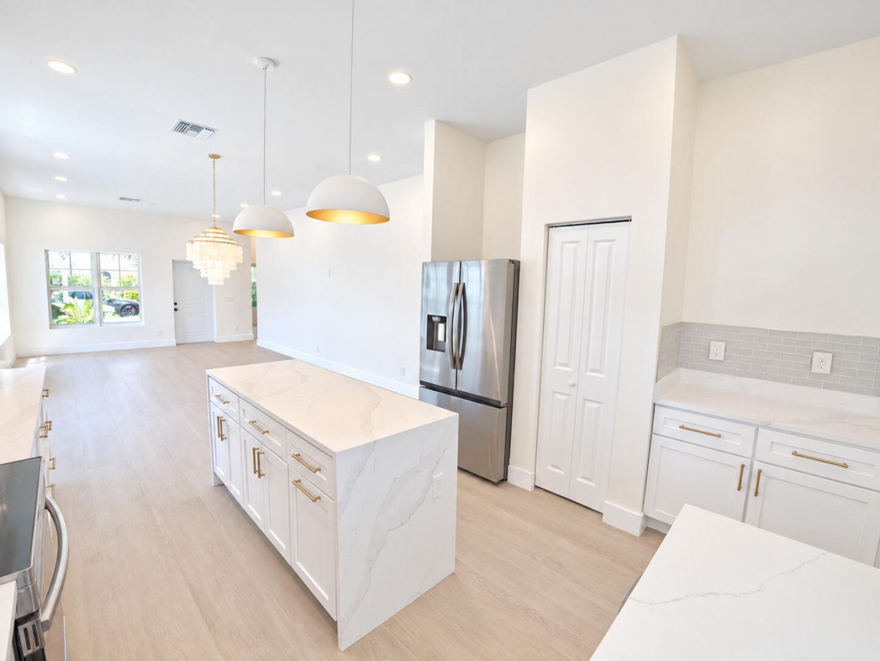 520 38th Street, West Palm Beach, FL 33407 Photo