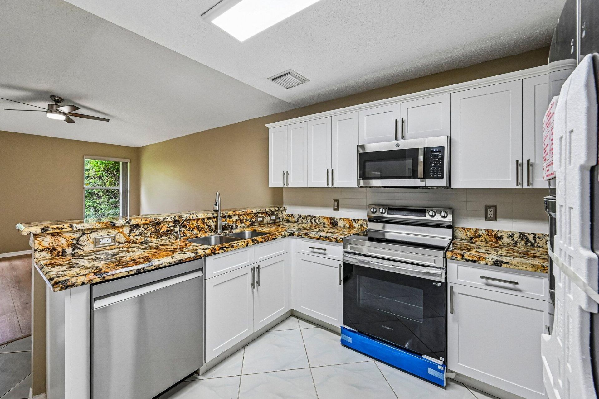 6520 NW 41st Terrace, Coconut Creek, FL 33073 Photo