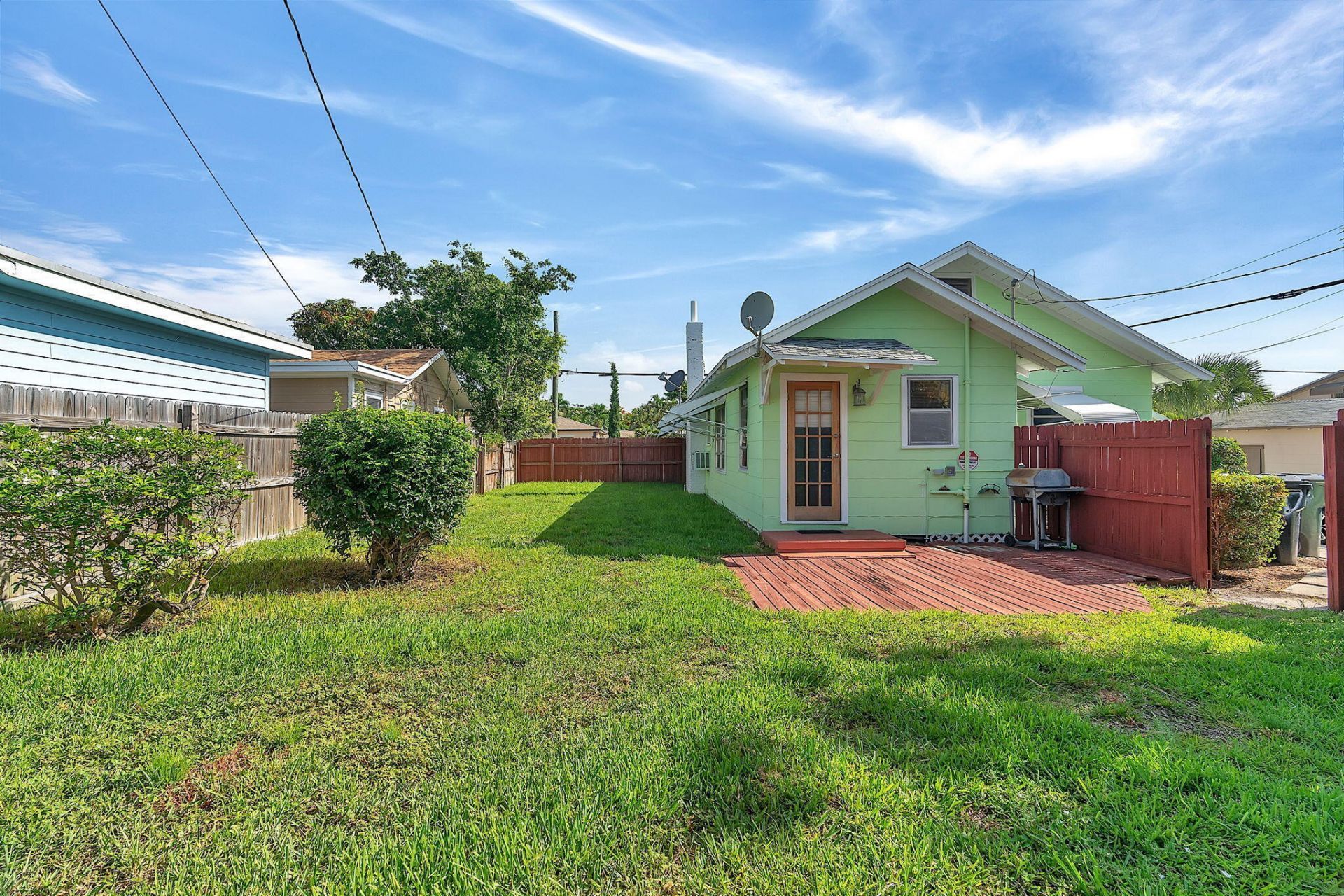 713 10th Avenue N, Lake Worth Beach, FL 33460 Photo