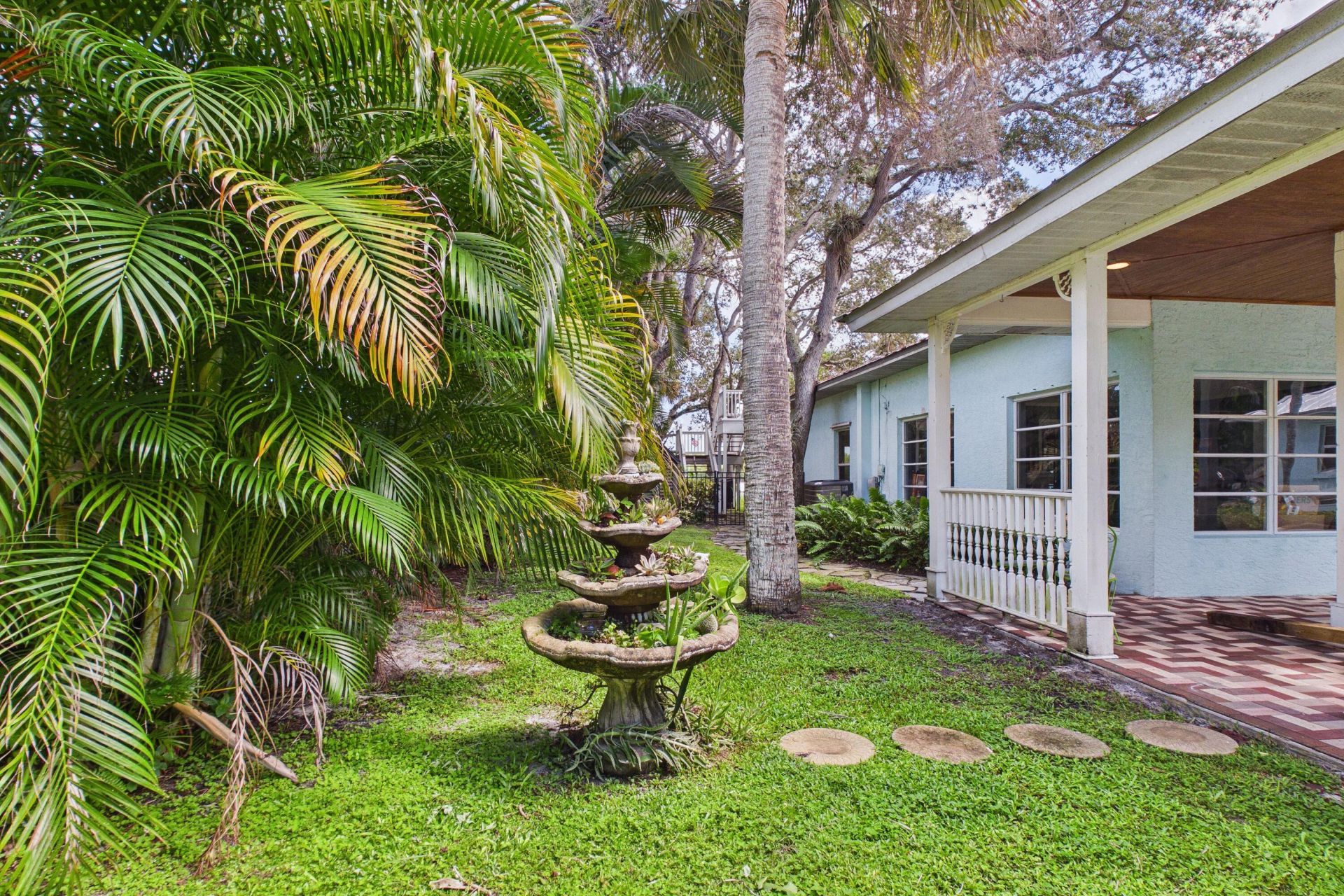 3679 SW Saint Lucie Shores Drive, Palm City, FL 34990 Photo