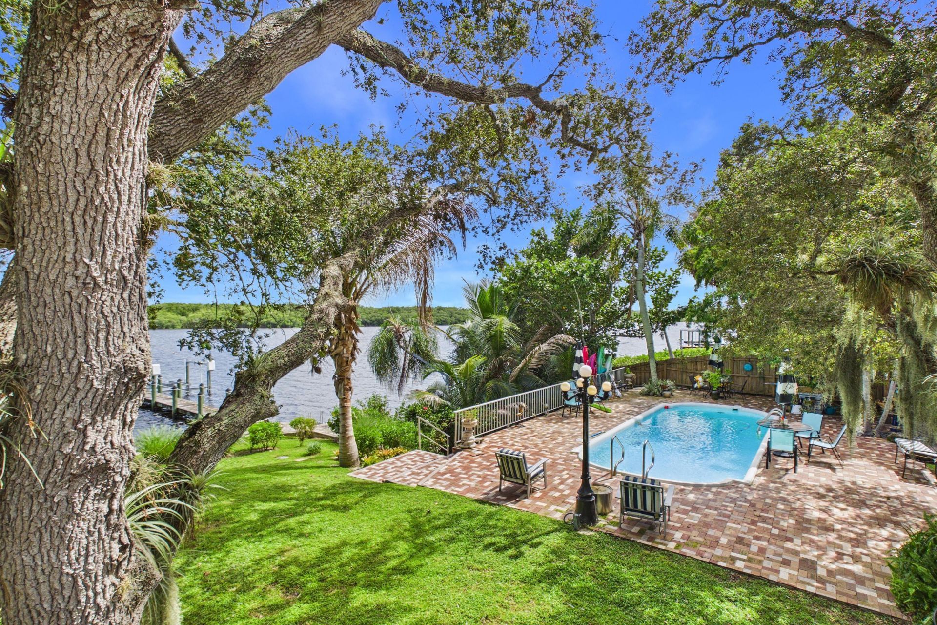 3679 SW Saint Lucie Shores Drive, Palm City, FL 34990 Photo