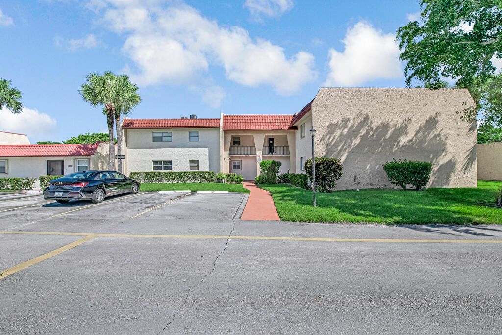 445 Lake Frances Drive, Unit 445, West Palm Beach, FL 33411 Photo