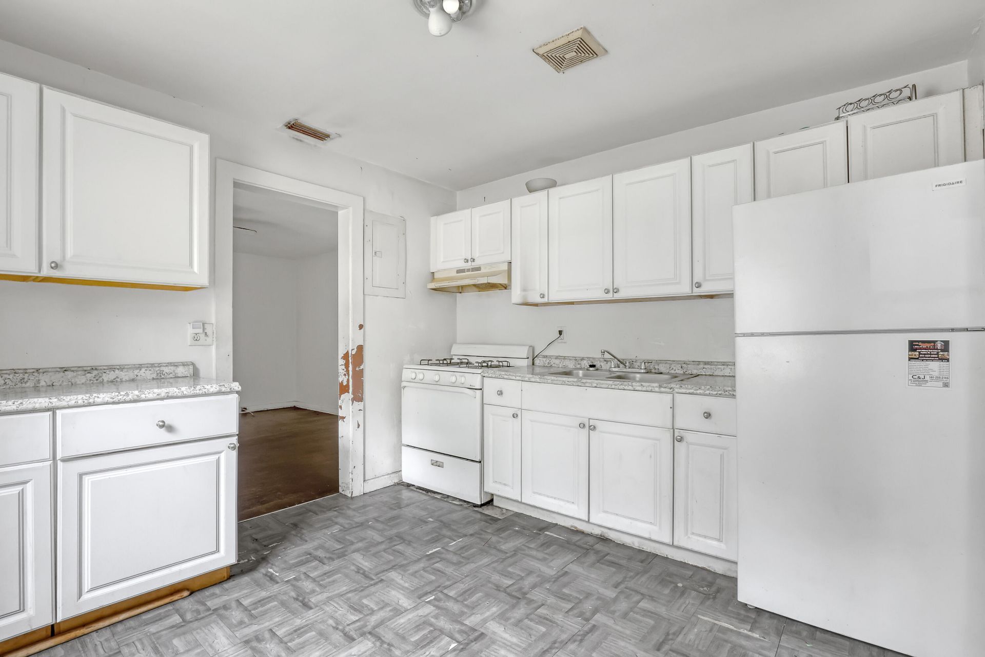 5014 Spruce Avenue, West Palm Beach, FL 33407 Photo