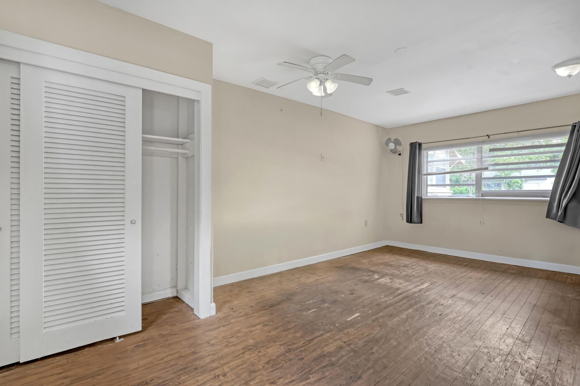 5014 Spruce Avenue, West Palm Beach, FL 33407 Photo