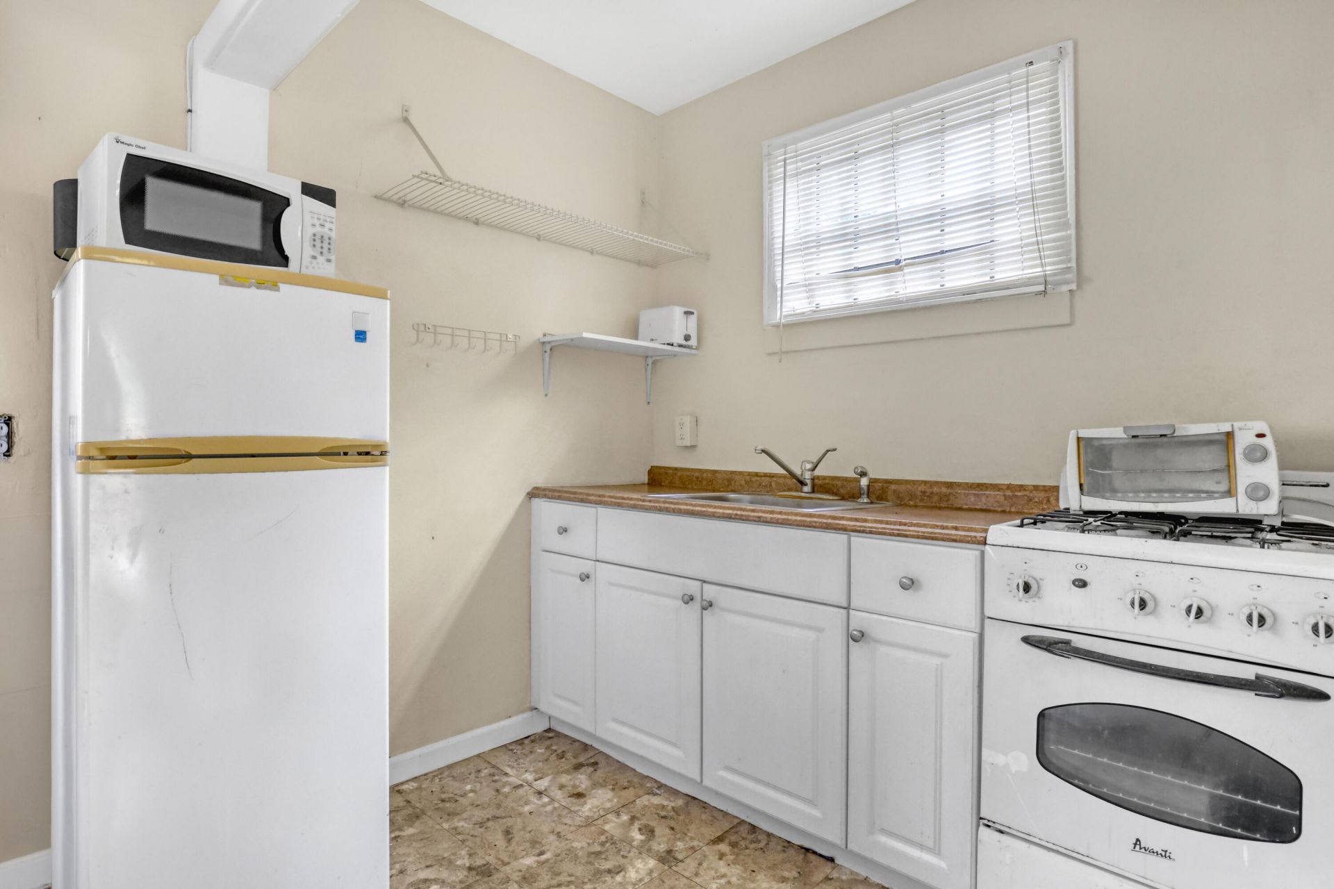 5014 Spruce Avenue, West Palm Beach, FL 33407 Photo