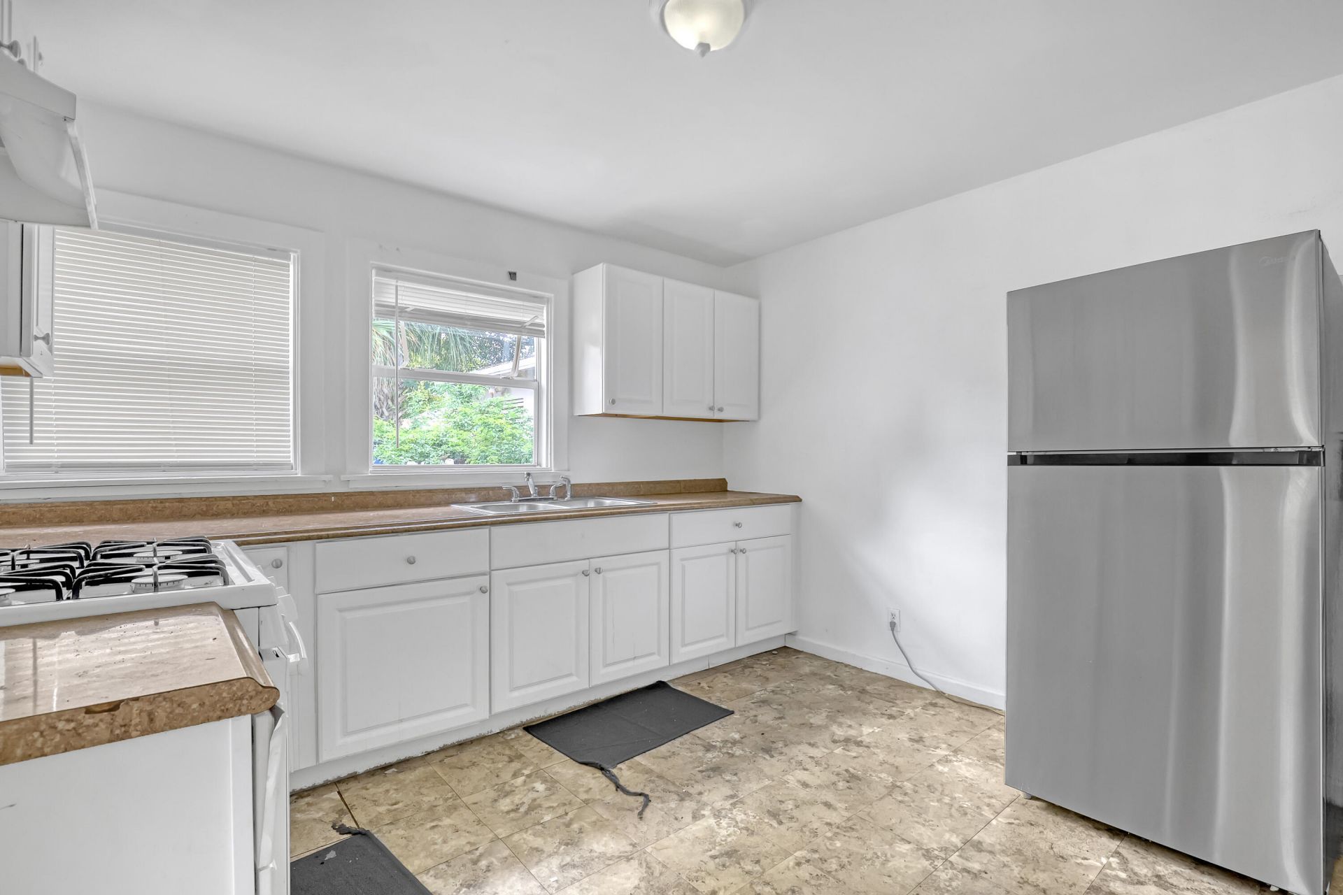 5014 Spruce Avenue, West Palm Beach, FL 33407 Photo