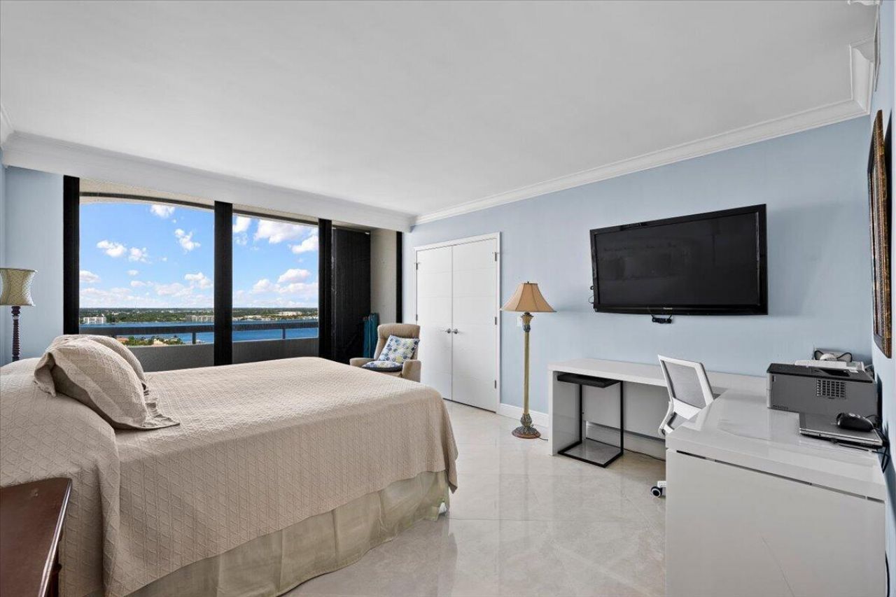 4100 N Ocean Drive, Unit 2304, Singer Island, FL 33404 Photo