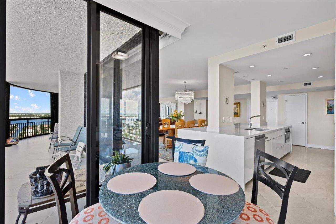 4100 N Ocean Drive, Unit 2304, Singer Island, FL 33404 Photo