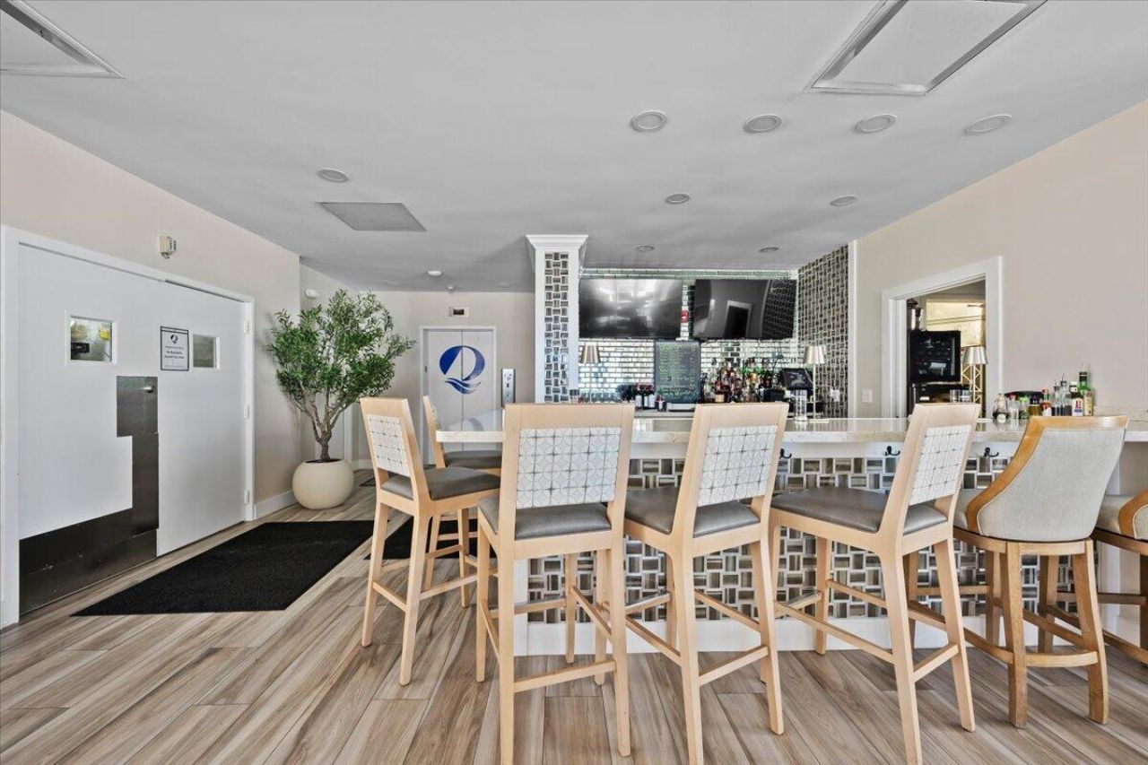 4100 N Ocean Drive, Unit 2304, Singer Island, FL 33404 Photo
