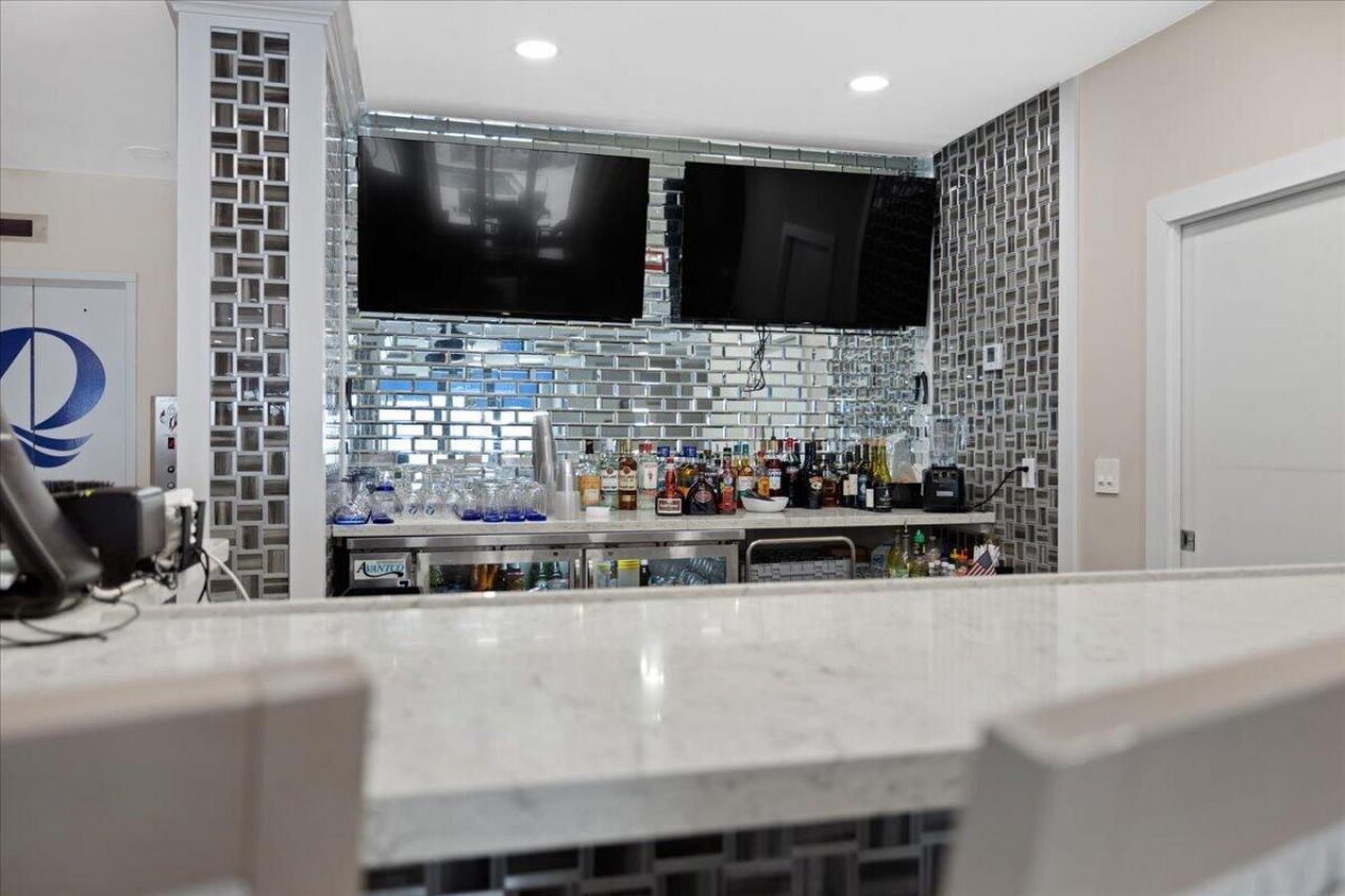 4100 N Ocean Drive, Unit 2304, Singer Island, FL 33404 Photo