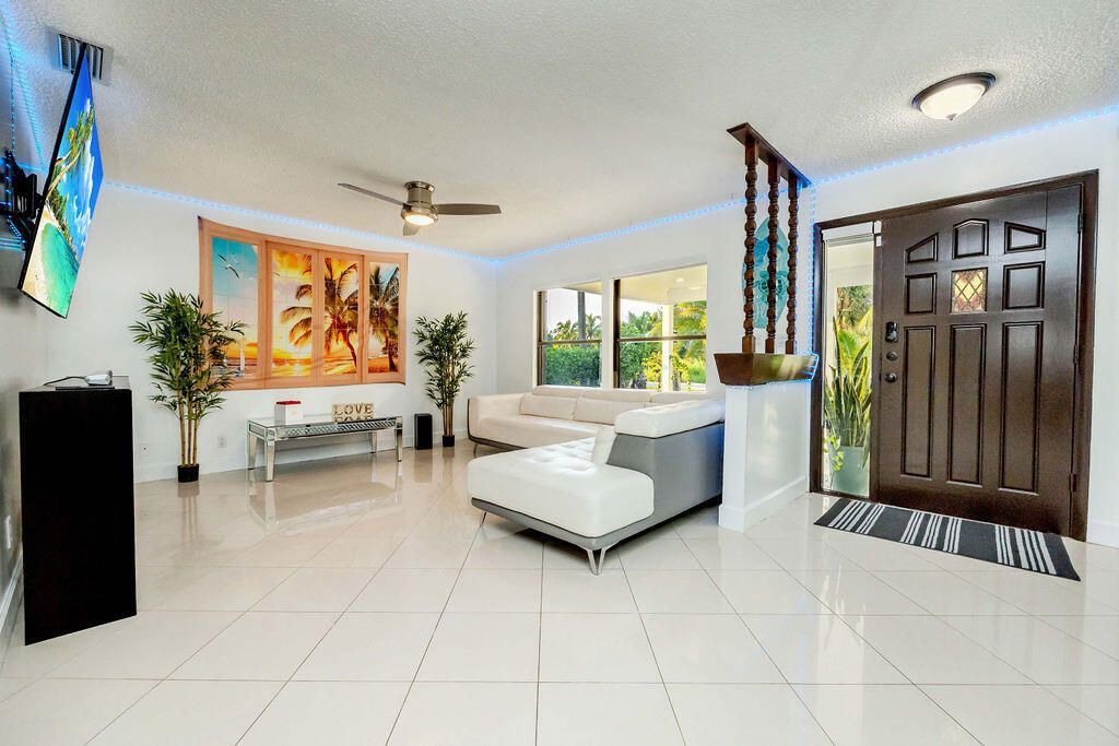 2024 Palmetto Road, West Palm Beach, FL 33406 Photo