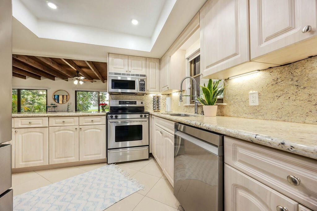 2024 Palmetto Road, West Palm Beach, FL 33406 Photo