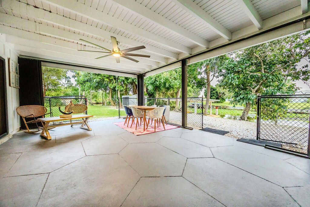2024 Palmetto Road, West Palm Beach, FL 33406 Photo