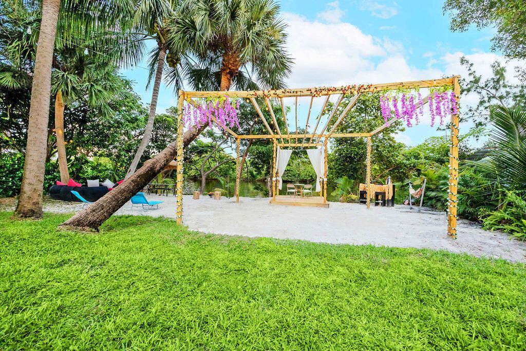 2024 Palmetto Road, West Palm Beach, FL 33406 Photo