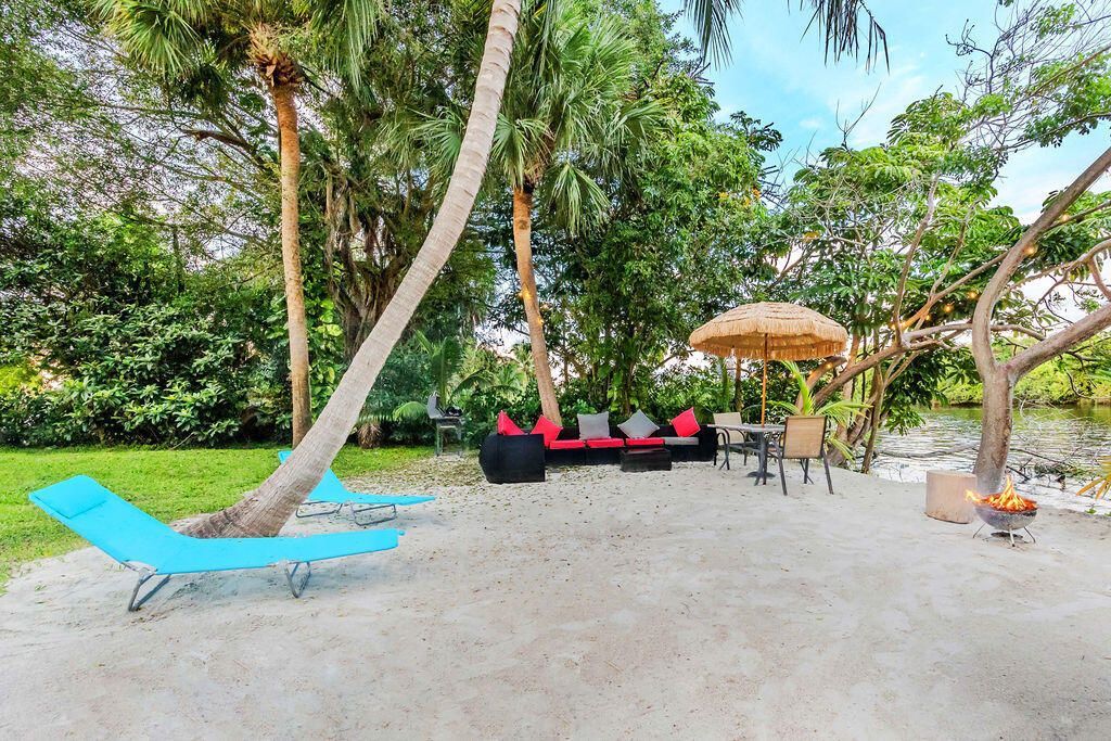 2024 Palmetto Road, West Palm Beach, FL 33406 Photo