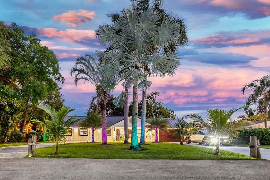 2024 Palmetto Road, West Palm Beach, FL 33406 Photo