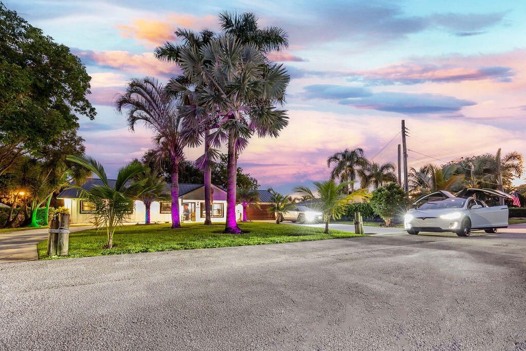 2024 Palmetto Road, West Palm Beach, FL 33406 Photo