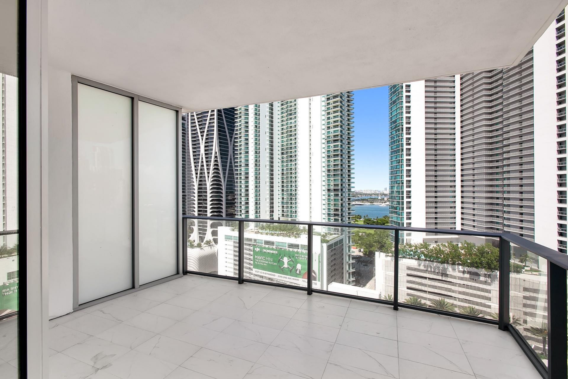 851 NE 1st Avenue, Unit 2005, Miami, FL 33132 Photo