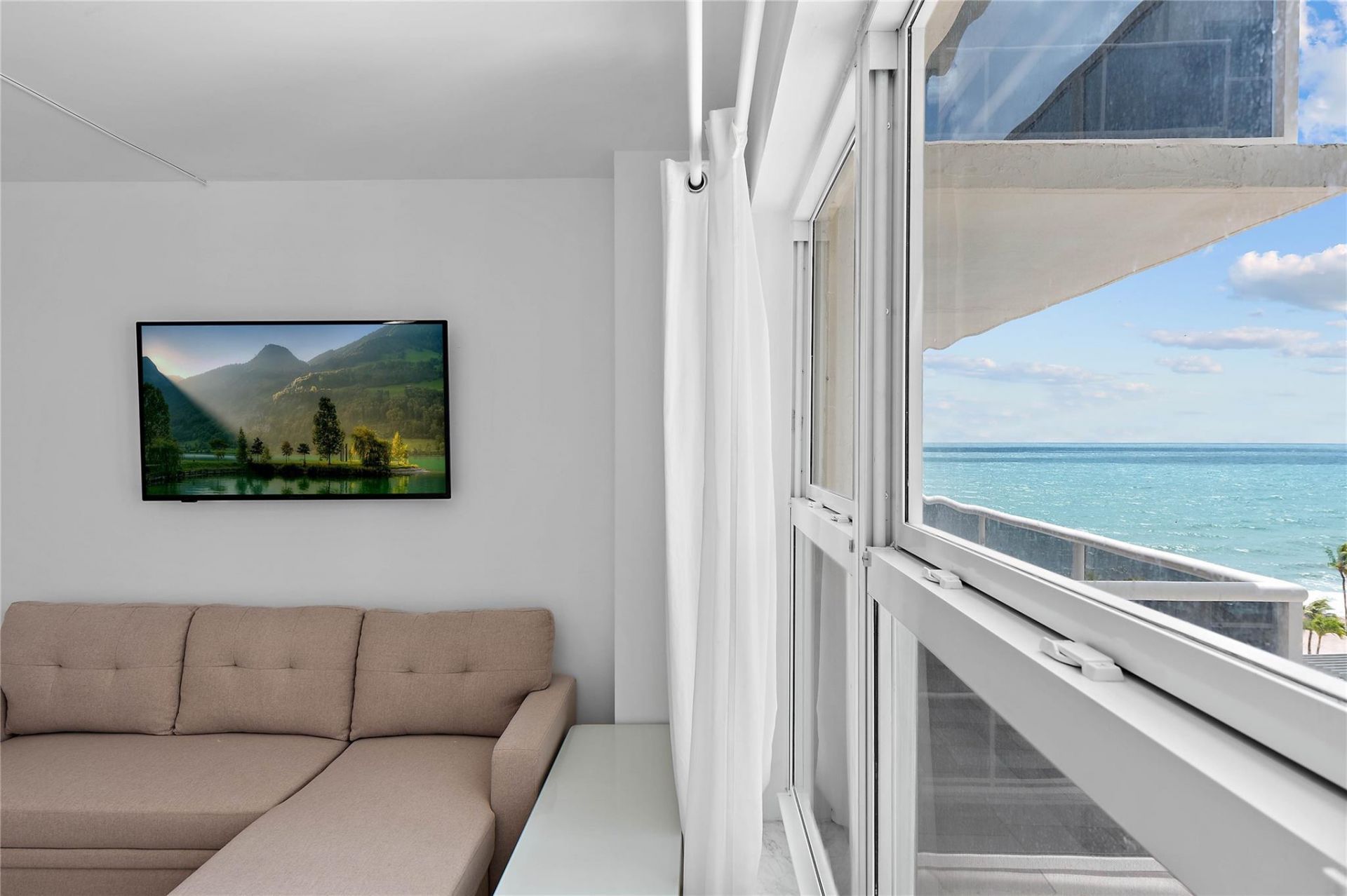 3500 Galt Ocean Drive, Unit 604, Fort Lauderdale, FL 33308 Photo