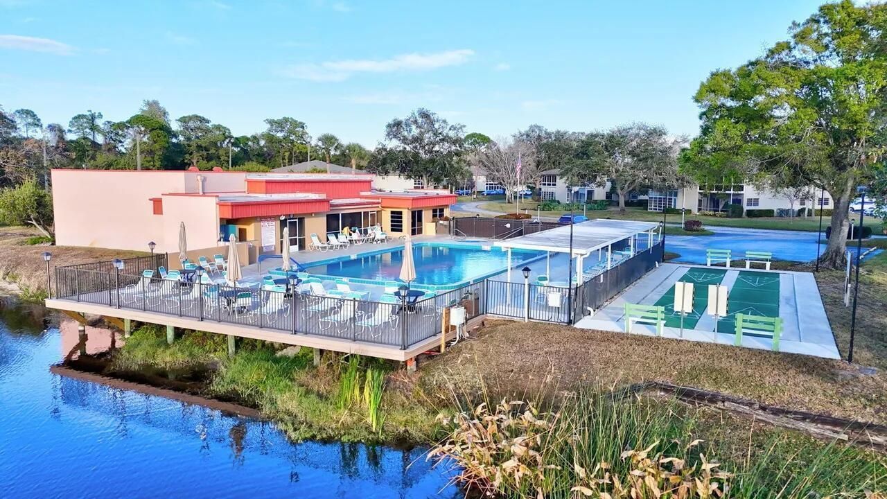 12 Lake Vista Trail, Unit 203, Port Saint Lucie, FL 34952 Photo