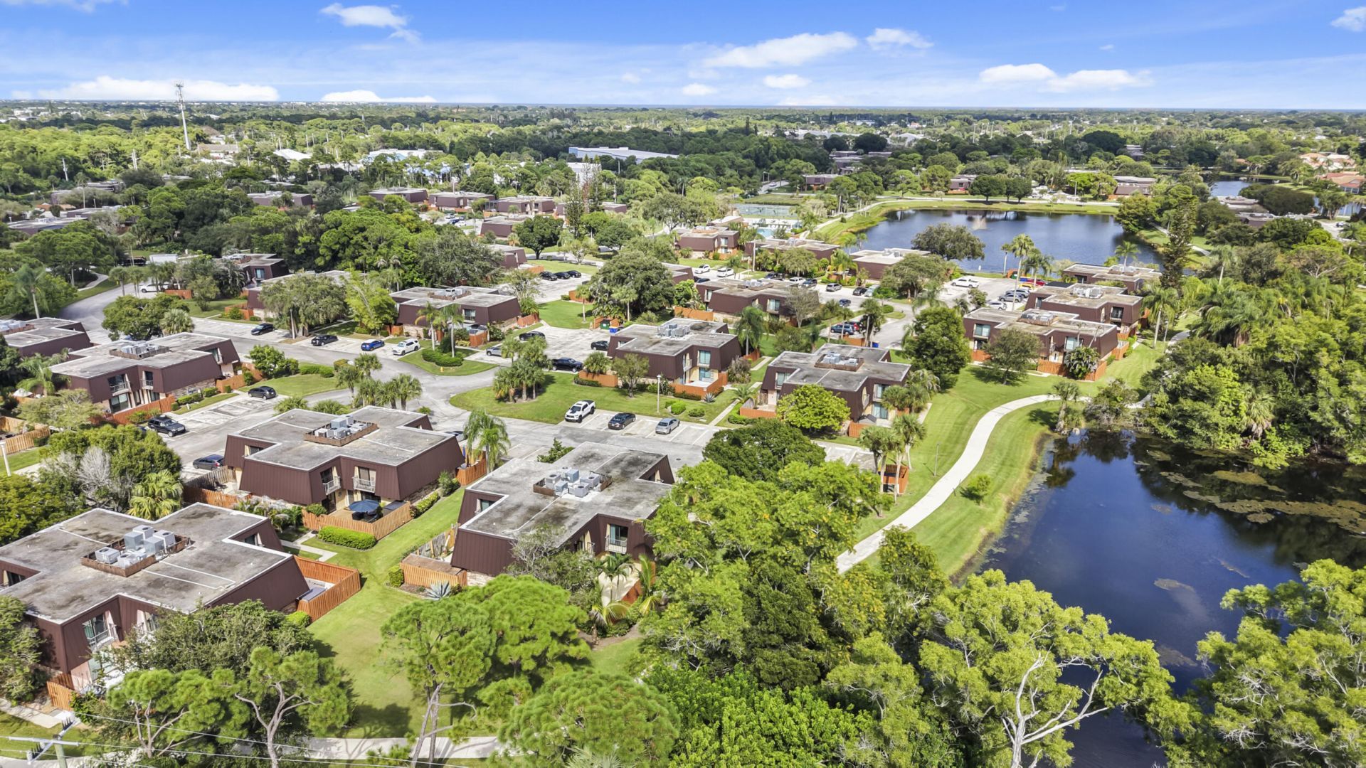 5726 SE Windsong Lane, Unit #324, Stuart, FL 34997 Photo